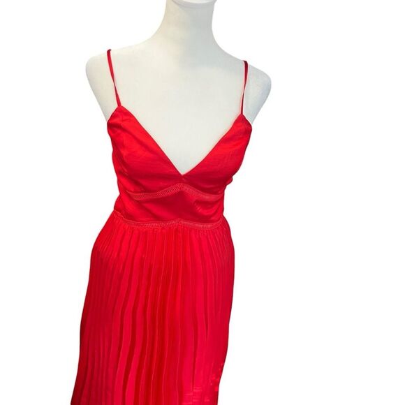 Bardot Red Satin Pleated Lattice Gown Midi Maxi Dress Size 4 Formal - Picture 5 of 13